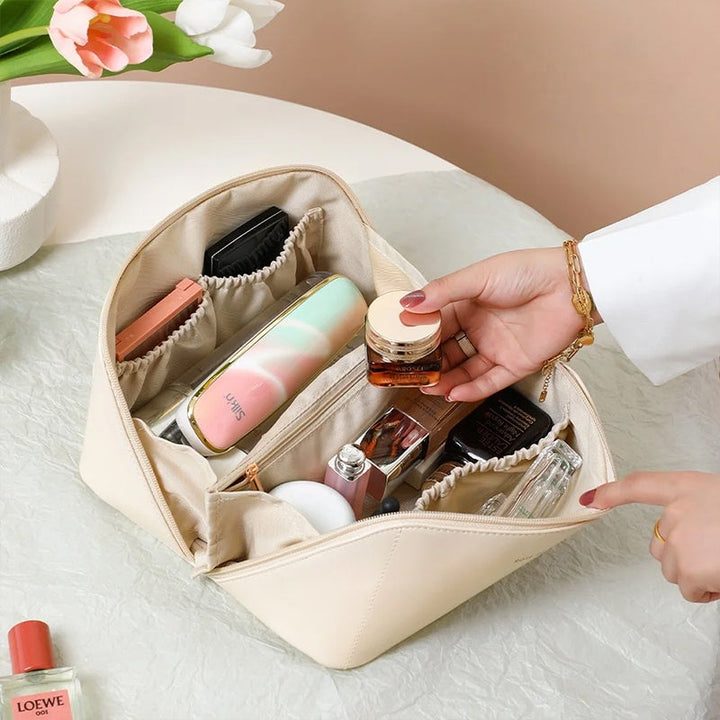 Kit Esencial™ - Cosmetiquera